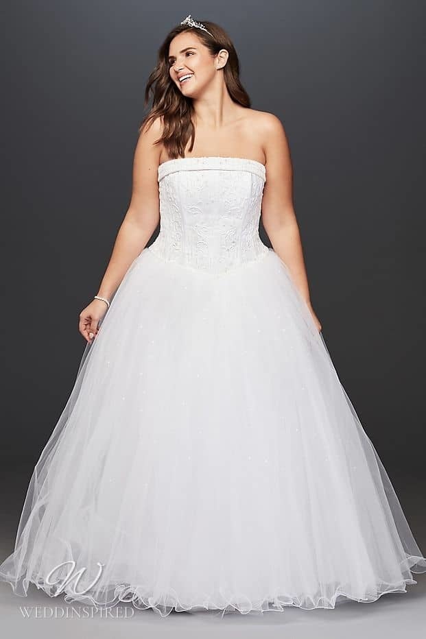 White Net Plus Size Wedding Gown at Rs 15900 in New Delhi