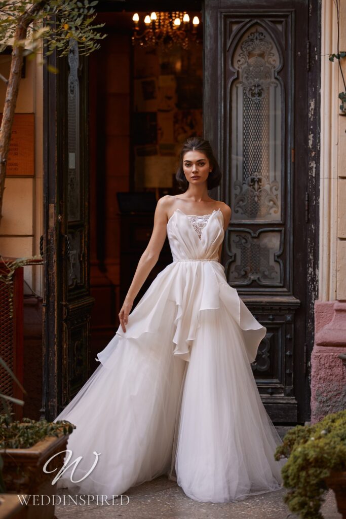 Graceful Dream collection from Daria Karlozi brand